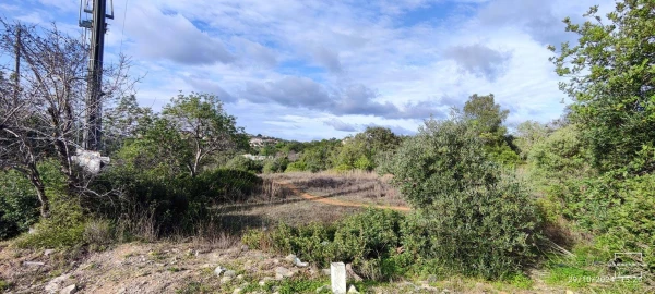 Terreno para Venda em Loule (São Sebastião)