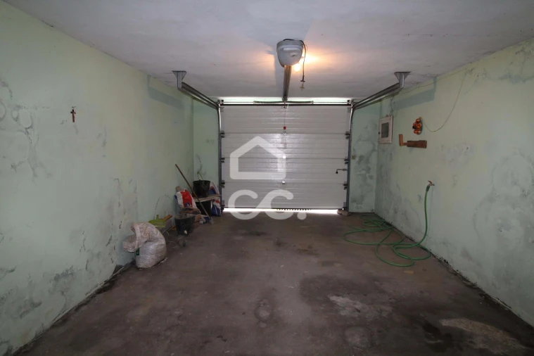 Moradia T3 para Venda em Nossa Senhora dos Remedios Foto 29