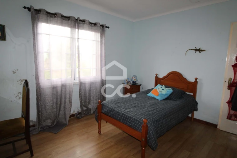 Moradia T3 para Venda em Nossa Senhora dos Remedios Foto 13