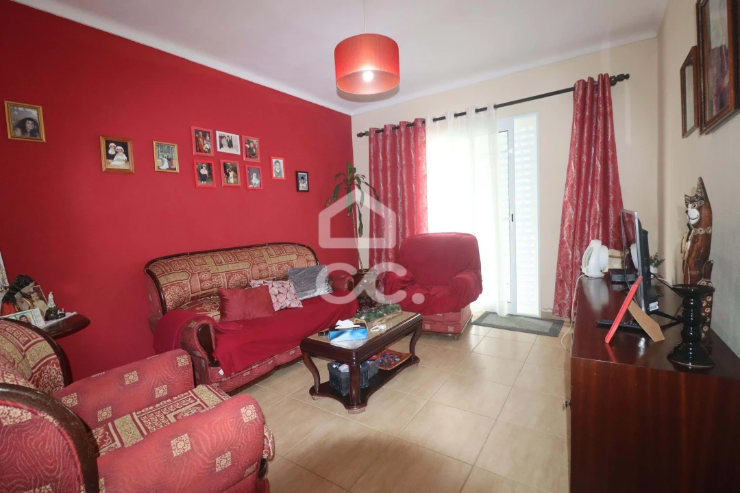 Moradia T3 para Venda em Nossa Senhora dos Remedios Foto 18