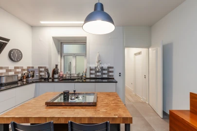 Apartamento T2 para Venda em Santa Maria Maior