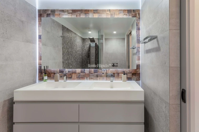 Apartamento T2 para Venda em Santa Maria Maior Foto 16