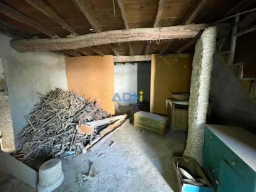 Quinta T2 para Venda em Póvoa de Rio de Moinhos e Cafede