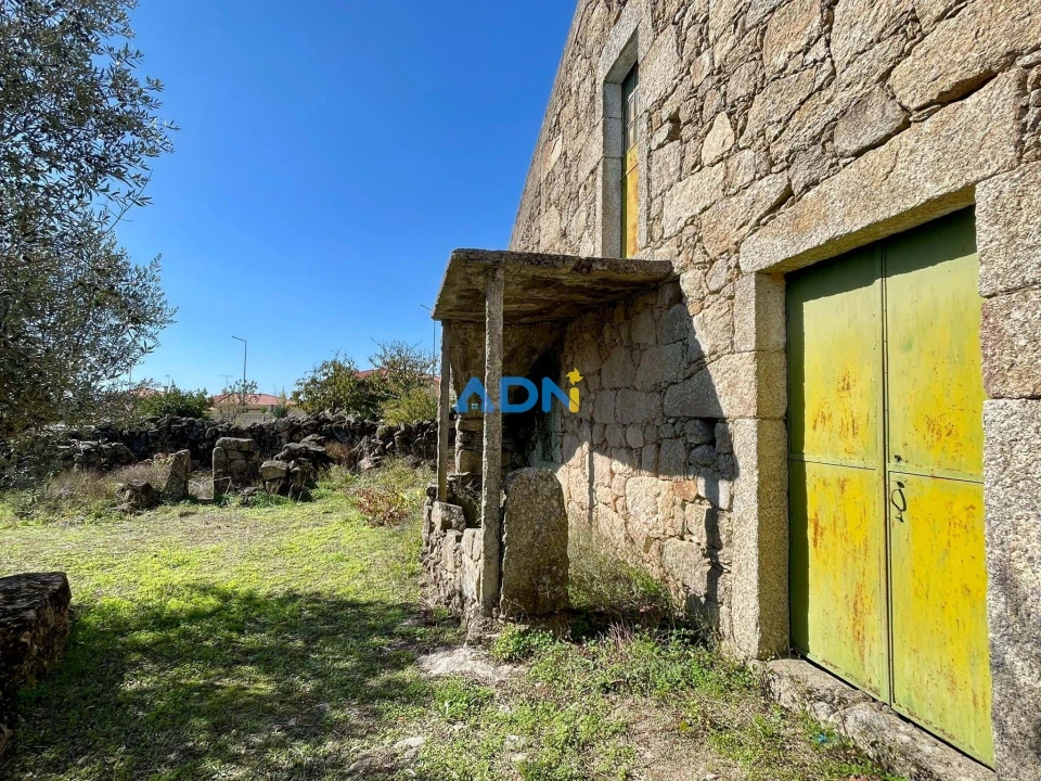 Quinta T2 para Venda em Póvoa de Rio de Moinhos e Cafede Foto 17