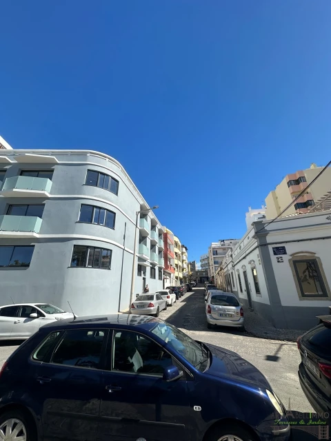 Prédio para Venda em Faro (Sé e São Pedro)