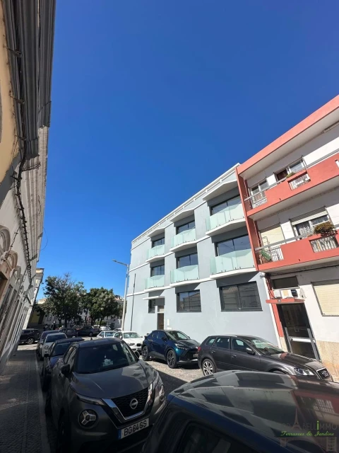 Prédio para Venda em Faro (Sé e São Pedro)