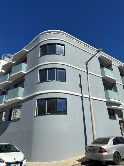 Prédio para Venda em Faro (Sé e São Pedro)