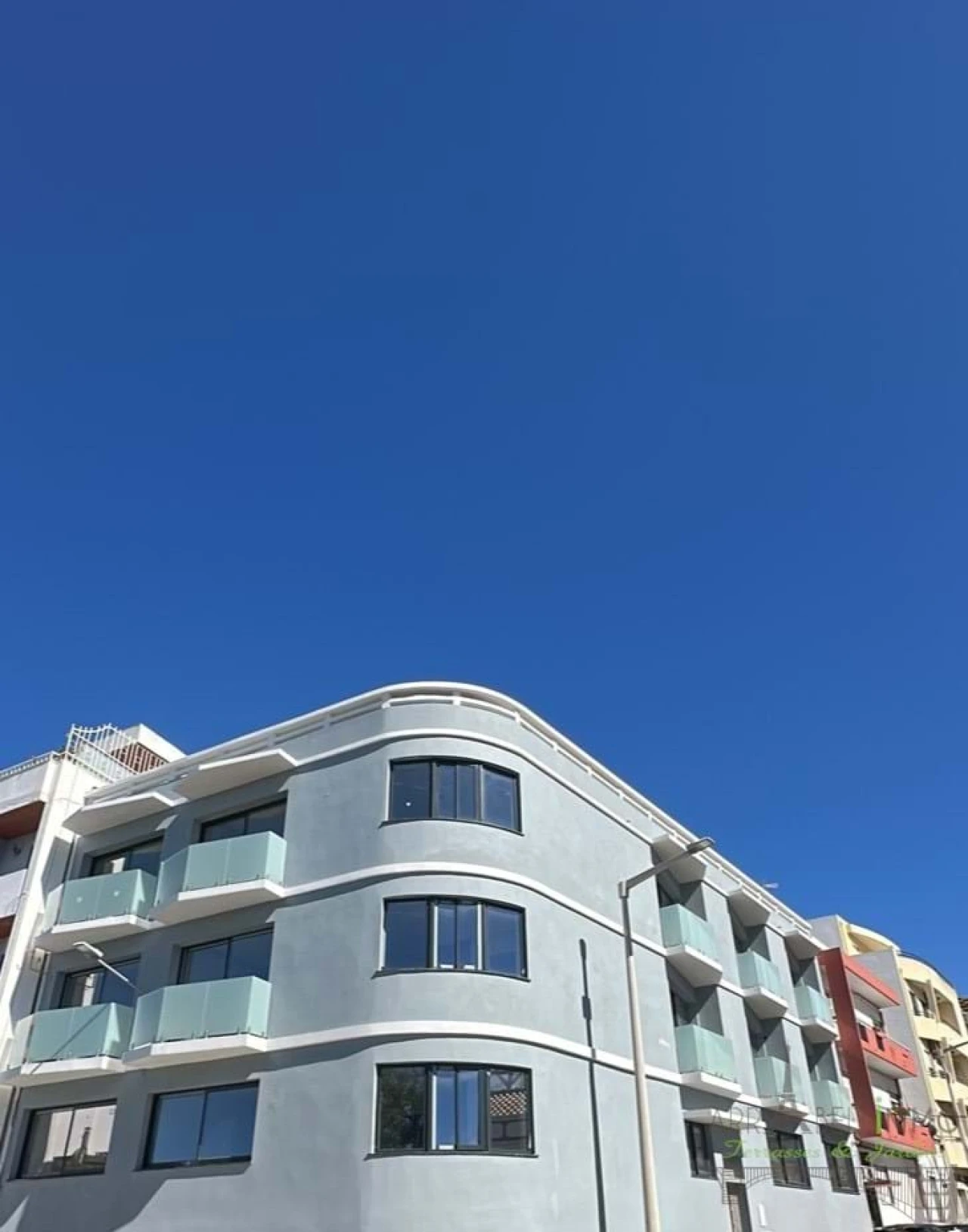 Prédio para Venda em Faro (Sé e São Pedro) Foto 8