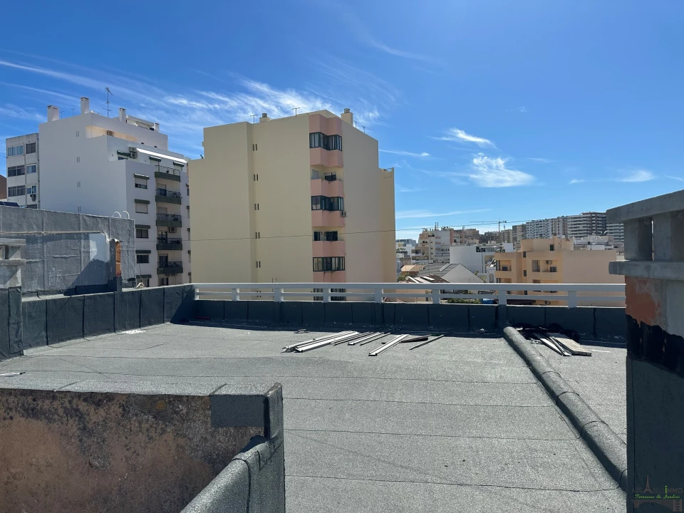 Prédio para Venda em Faro (Sé e São Pedro) Foto 5