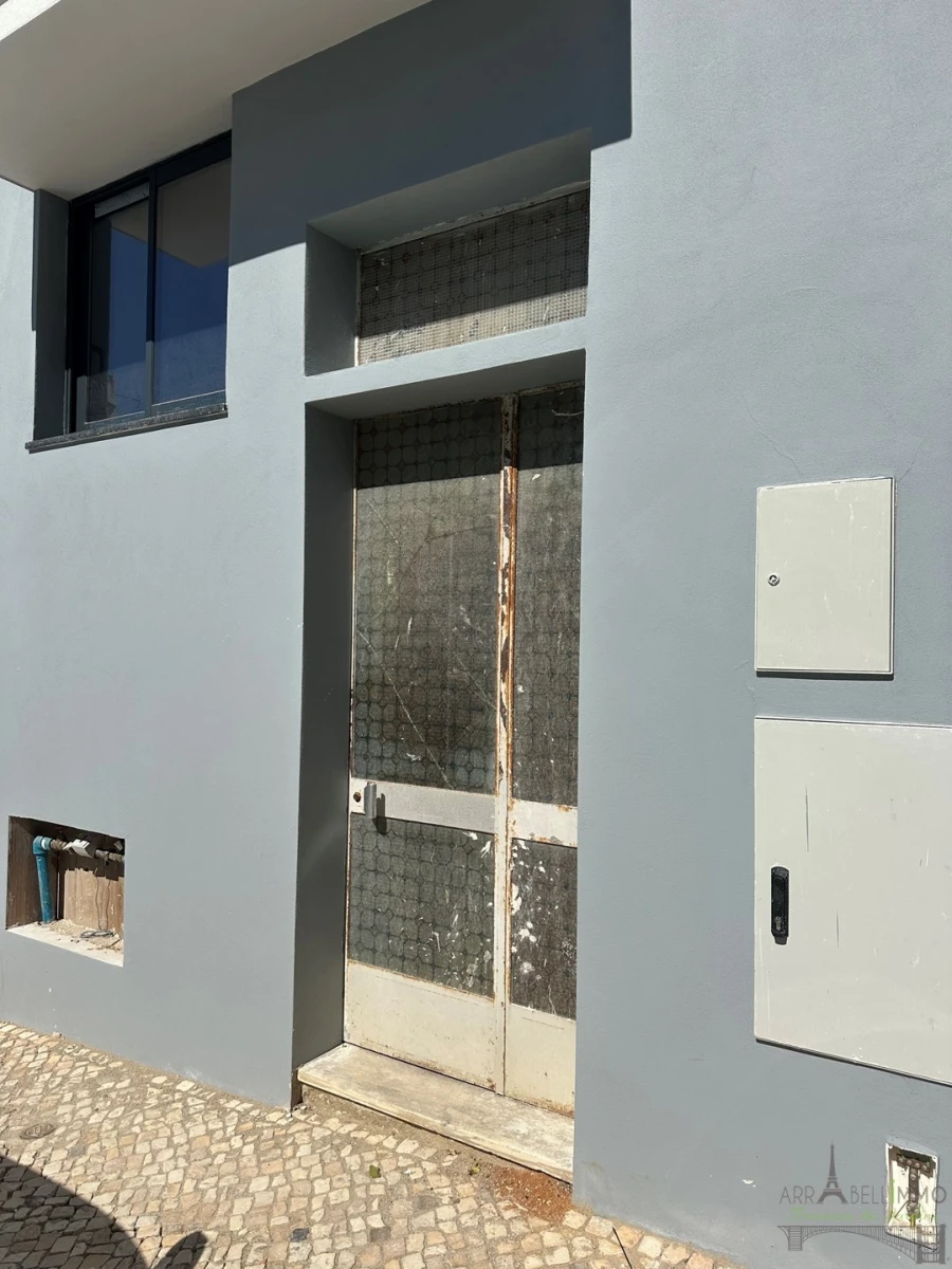 Prédio para Venda em Faro (Sé e São Pedro) Foto 46