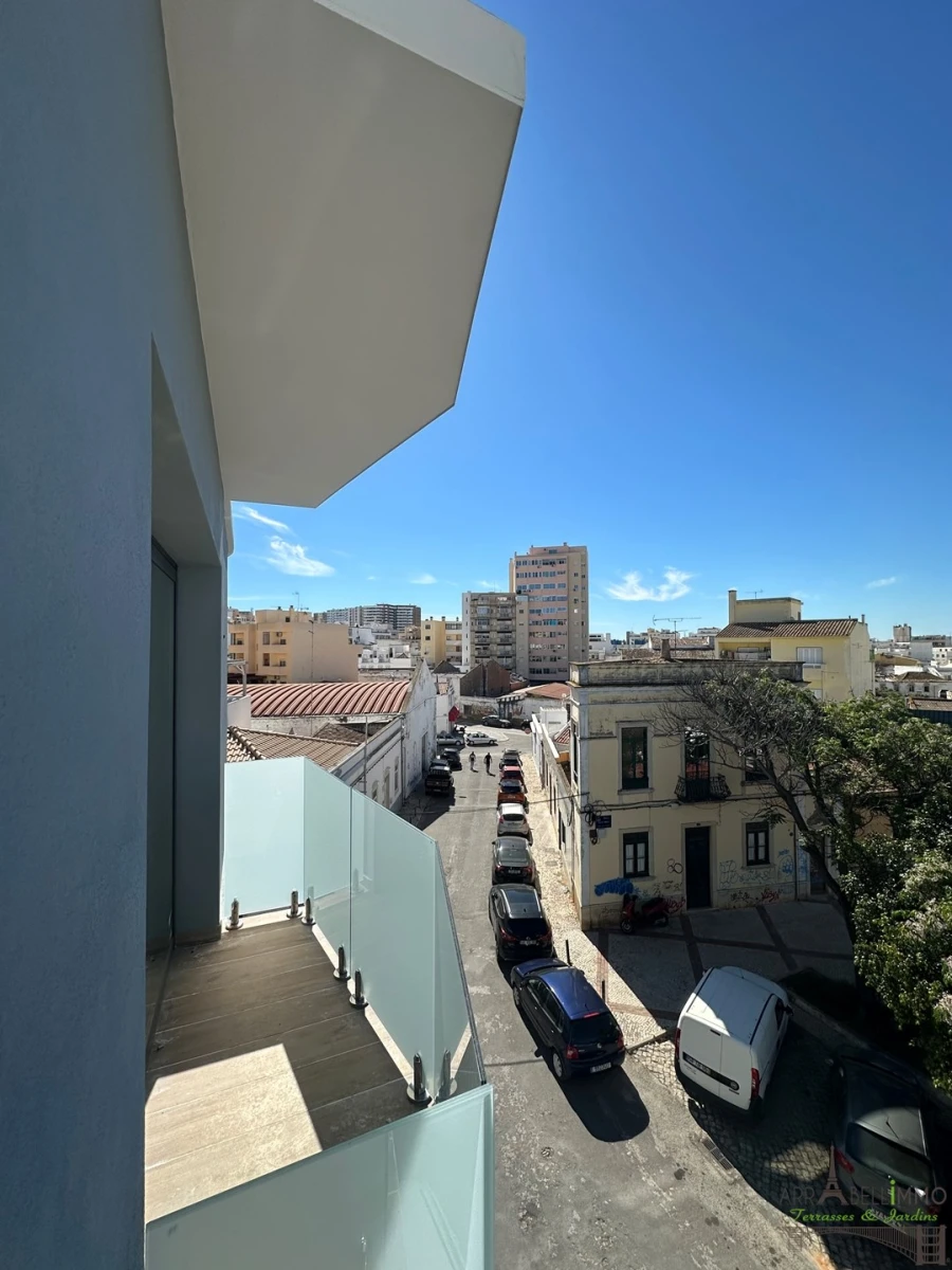 Prédio para Venda em Faro (Sé e São Pedro) Foto 20