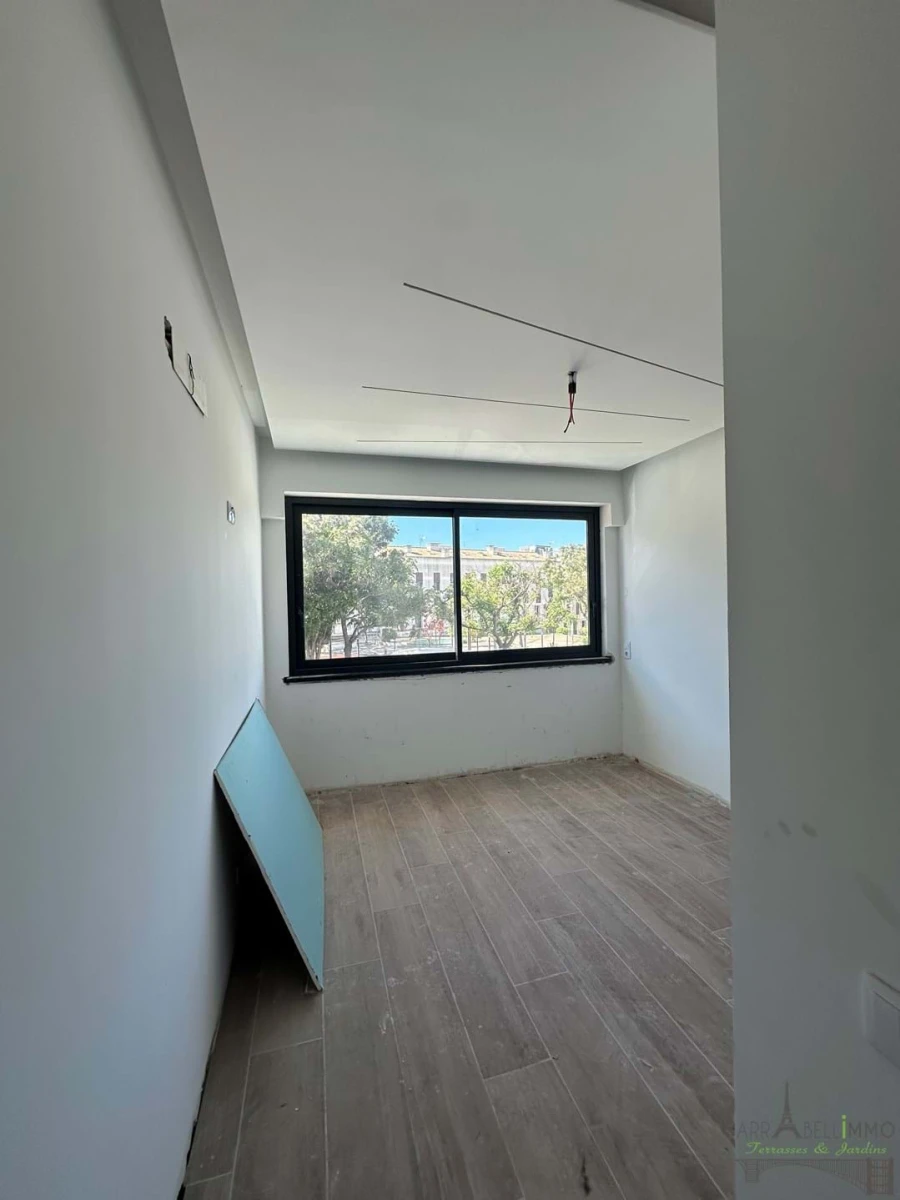 Prédio para Venda em Faro (Sé e São Pedro) Foto 25