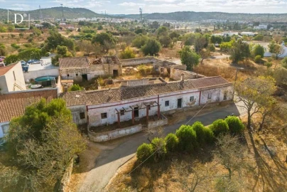 Moradia T6 para Venda em Silves