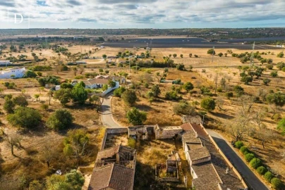 Moradia T6 para Venda em Silves