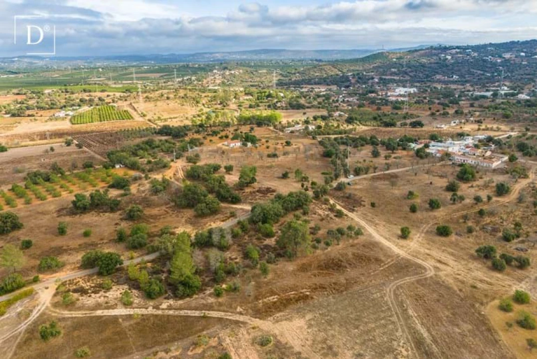 Moradia T6 para Venda em Silves Foto 8