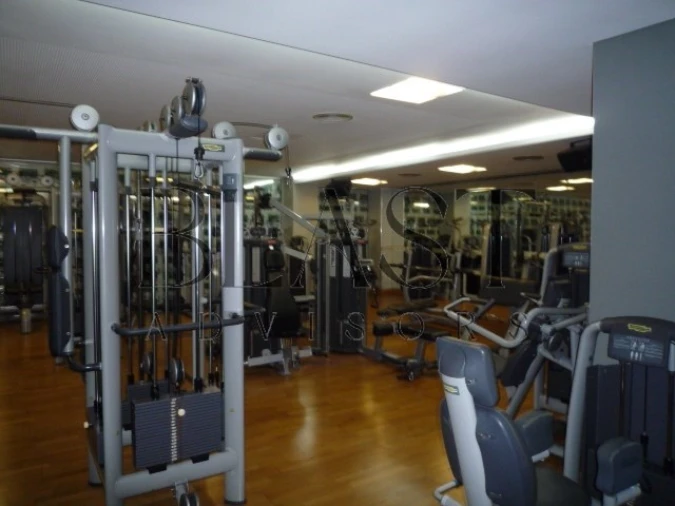 Prédio para Arrendamento em Glória e Vera Cruz Foto 12