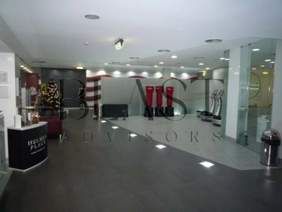 Prédio para Arrendamento em Glória e Vera Cruz Foto 2