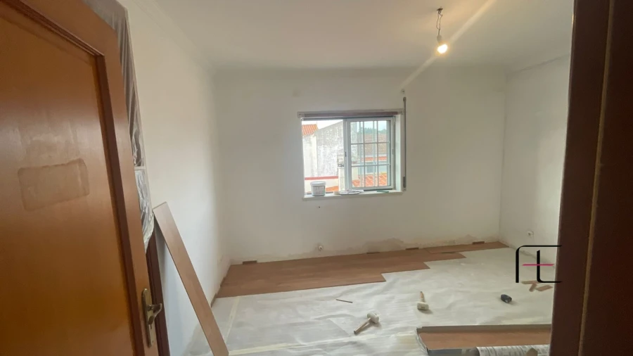 Moradia T4 para Venda em Bombarral e Vale Covo Foto 9