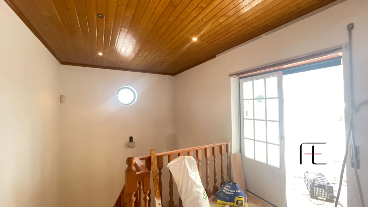 Moradia T4 para Venda em Bombarral e Vale Covo Foto 16