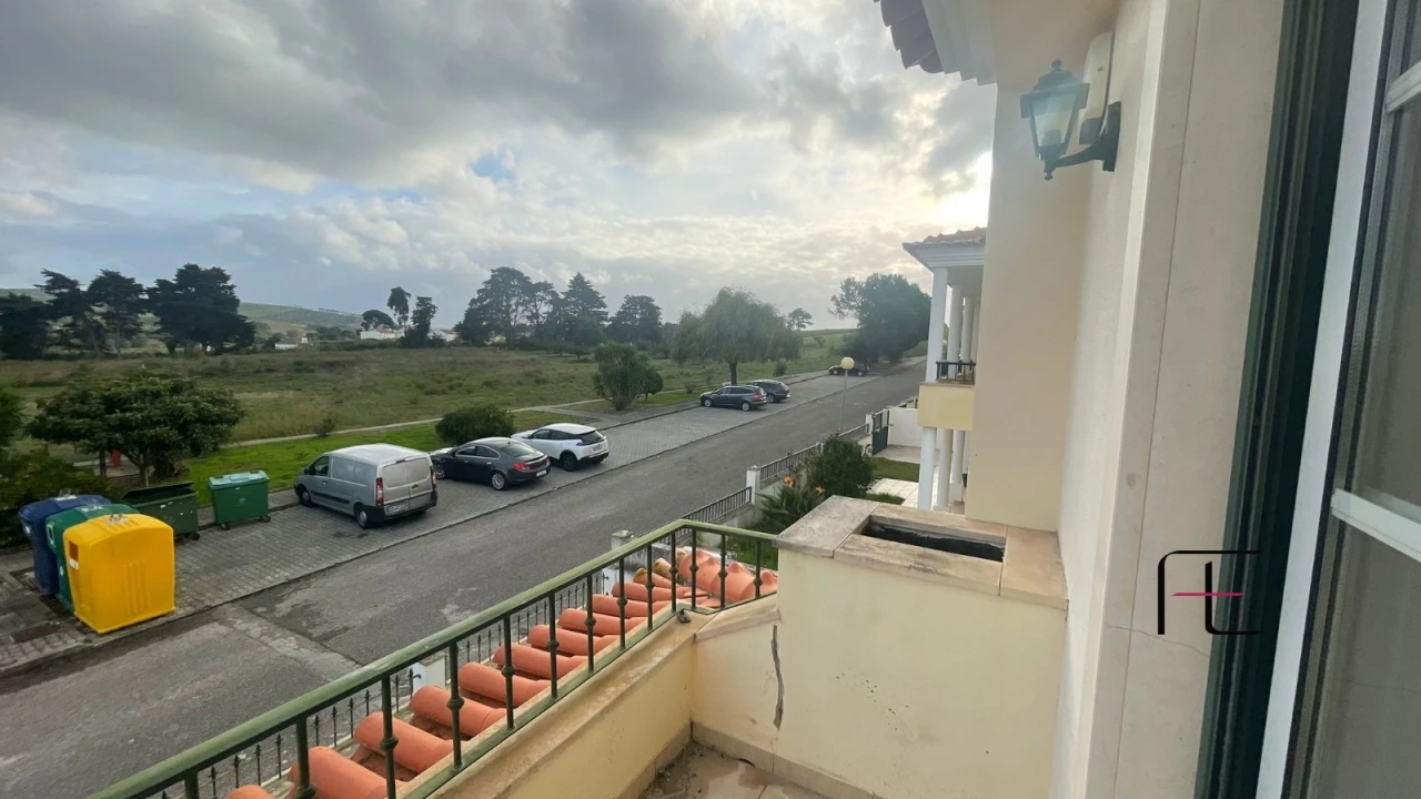 Moradia T4 para Venda em Bombarral e Vale Covo Foto 14