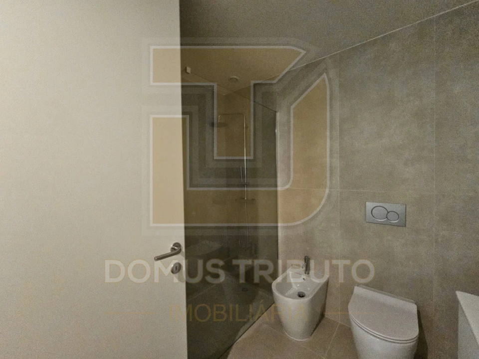 Apartamento T3 para Venda em Aguas Santas Foto 33