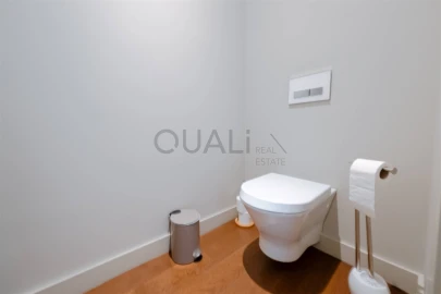 Apartamento T2 para Arrendamento em São Martinho