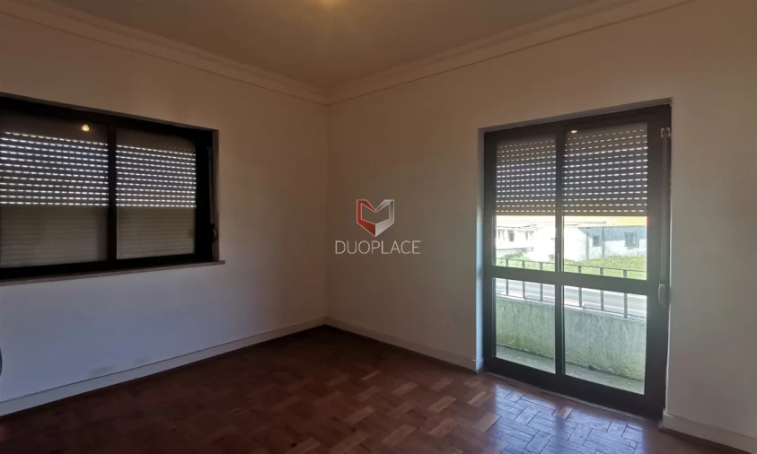 Moradia T6 para Venda em Atalaia e Alto Estanqueiro-Jardia Foto 7