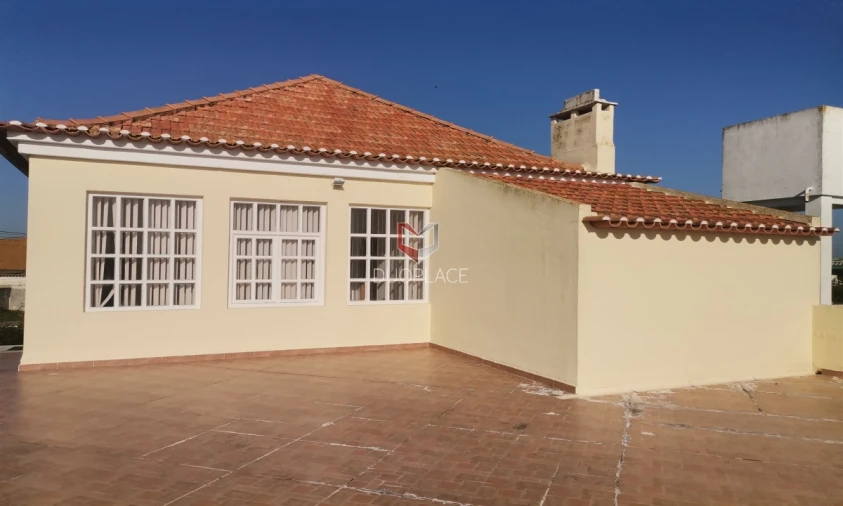 Moradia T6 para Venda em Atalaia e Alto Estanqueiro-Jardia Foto 37