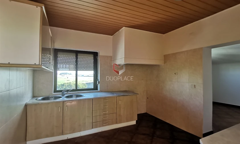 Moradia T6 para Venda em Atalaia e Alto Estanqueiro-Jardia Foto 4