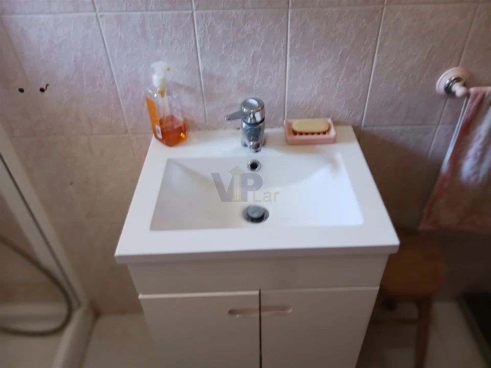 Moradia T7 para Venda em Paranhos Foto 15