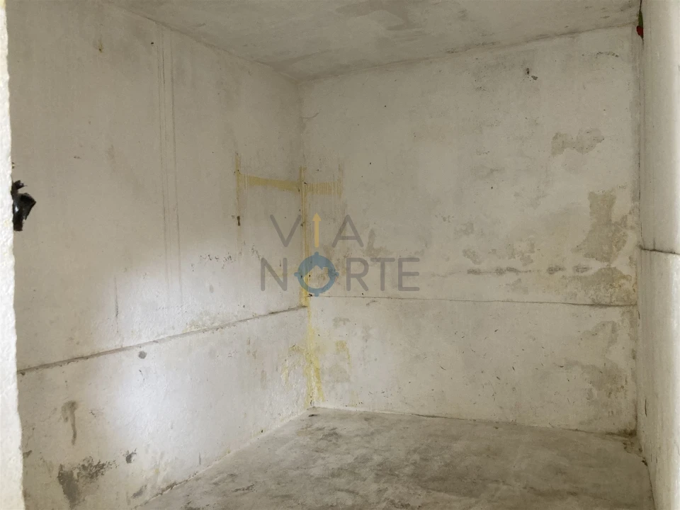 Moradia T0 para Venda em Alfandega da Fe Foto 9