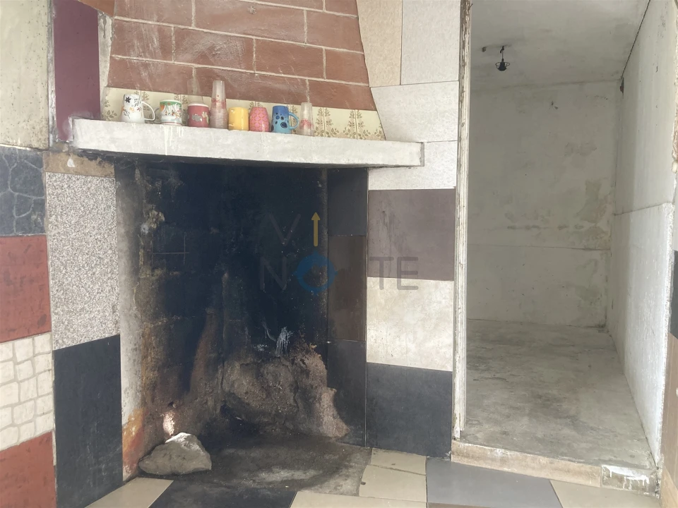 Moradia T0 para Venda em Alfandega da Fe Foto 8