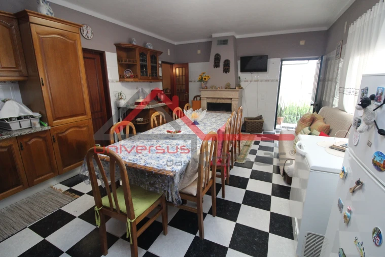 Moradia T5 para Venda em Vendas Novas Foto 2