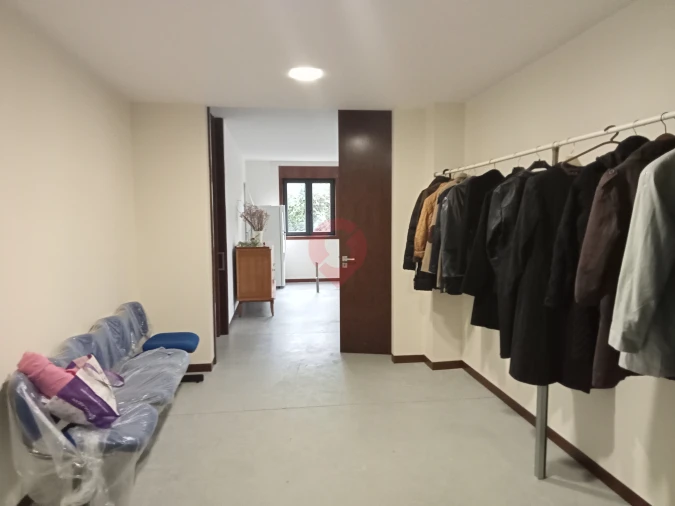 Moradia T3 para Venda em Troporiz e Lapela Foto 15