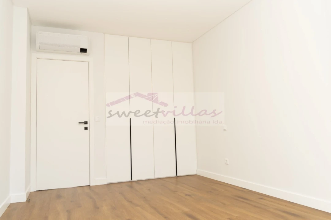 Apartamento T3 para Venda em Albufeira e Olhos de Água Foto 36