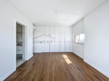 Apartamento T3 para Venda em Albufeira e Olhos de Água