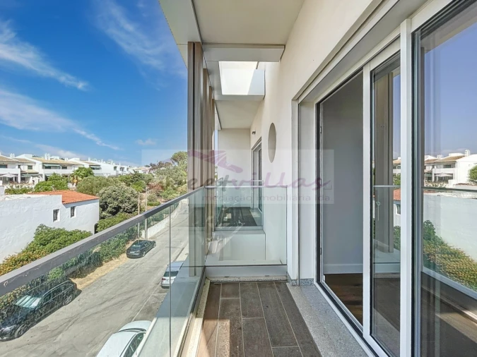 Apartamento T3 para Venda em Albufeira e Olhos de Água Foto 9