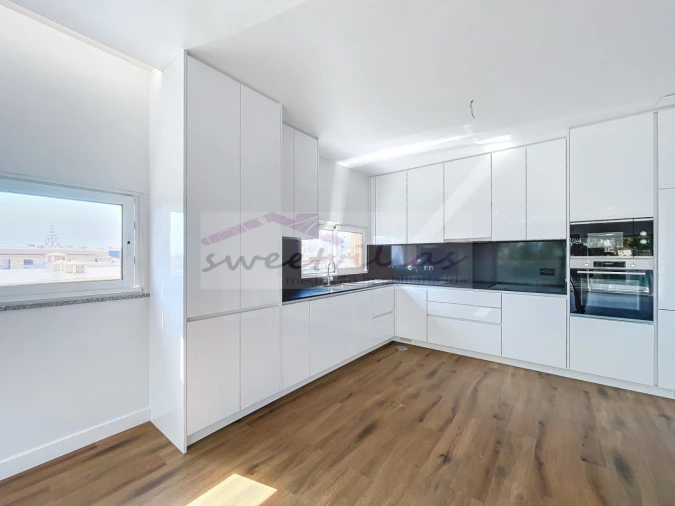 Apartamento T3 para Venda em Albufeira e Olhos de Água Foto 35