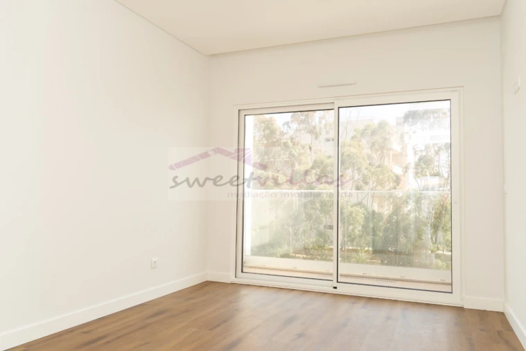 Apartamento T3 para Venda em Albufeira e Olhos de Água Foto 42