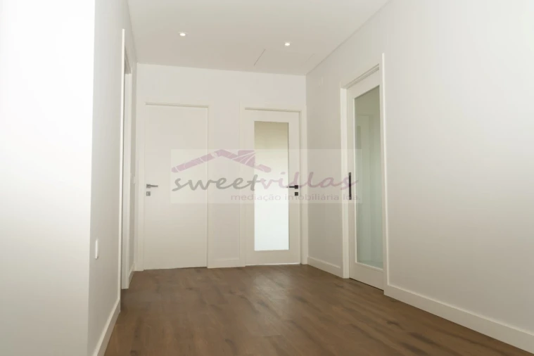 Apartamento T3 para Venda em Albufeira e Olhos de Água Foto 52