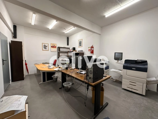 Armazém para Venda em Odivelas Foto 2