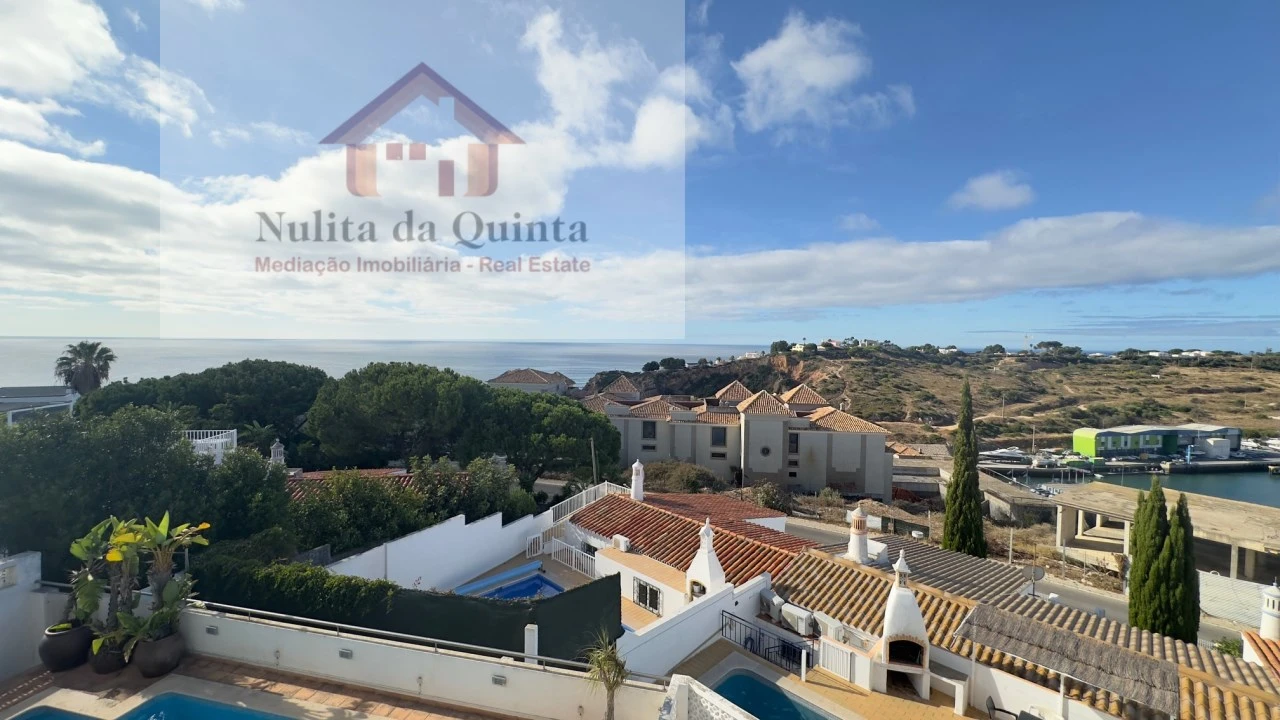 Moradia T3 para Venda em Albufeira e Olhos de Água Foto 29