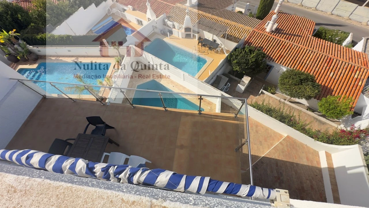 Moradia T3 para Venda em Albufeira e Olhos de Água Foto 38