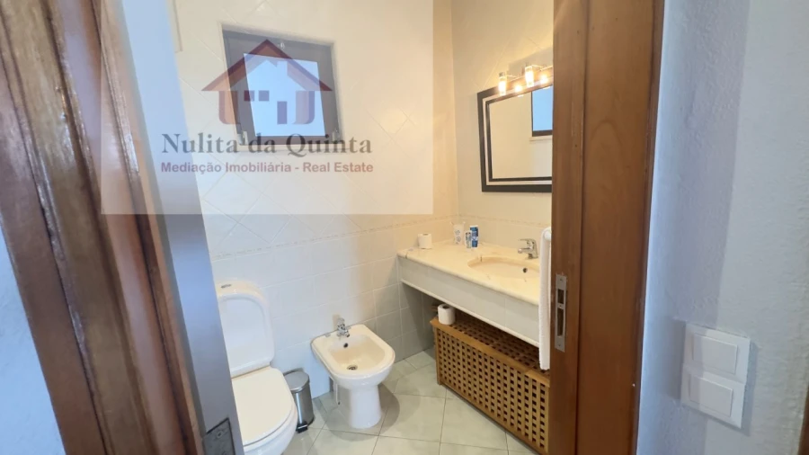 Moradia T3 para Venda em Albufeira e Olhos de Água Foto 22