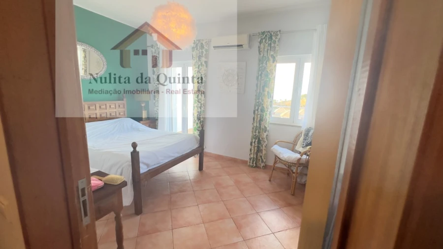 Moradia T3 para Venda em Albufeira e Olhos de Água Foto 16