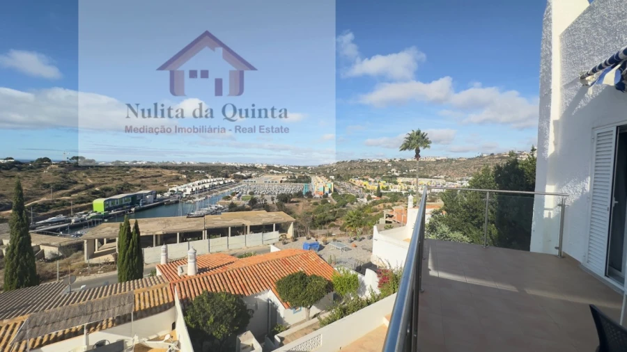 Moradia T3 para Venda em Albufeira e Olhos de Água Foto 30