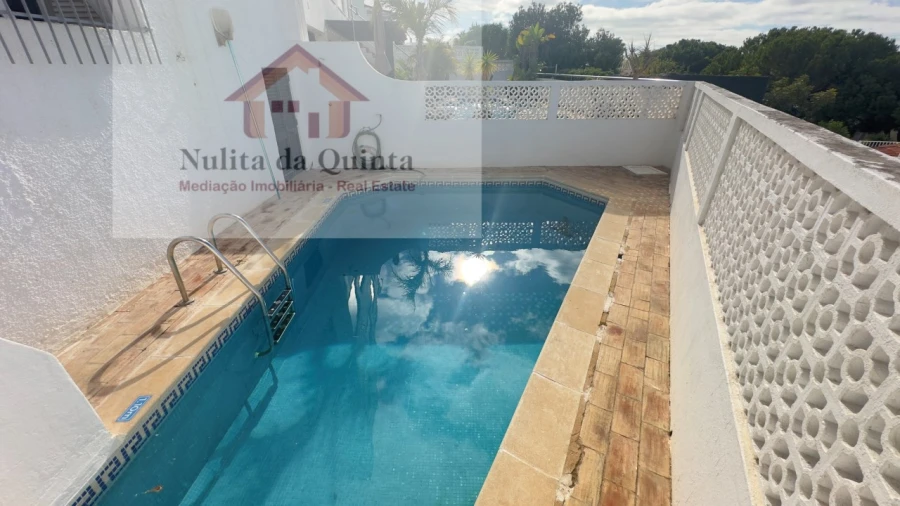 Moradia T3 para Venda em Albufeira e Olhos de Água Foto 42