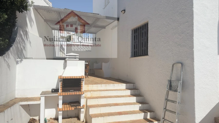 Moradia T3 para Venda em Albufeira e Olhos de Água Foto 45