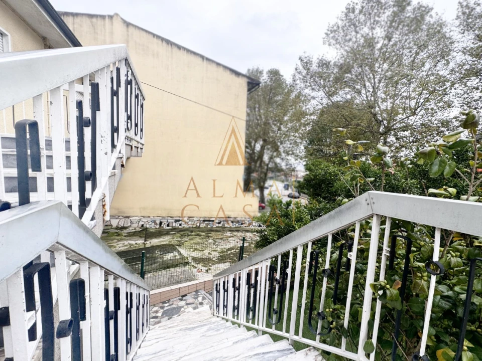 Moradia T4 para Venda em Baguim do Monte (Rio Tinto) Foto 26