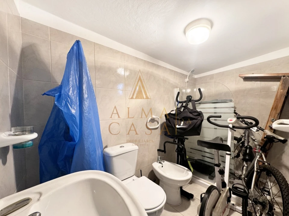 Moradia T4 para Venda em Baguim do Monte (Rio Tinto) Foto 36